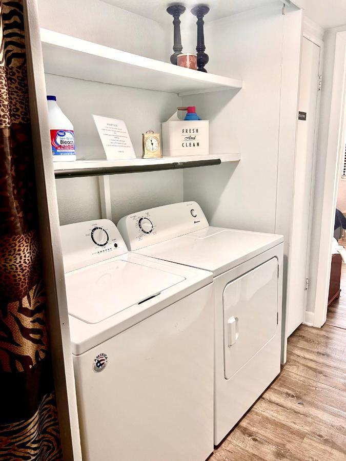 Upgraded, Stylish & Comfy 1 Bedroom/1 Bath Studio ペイソン エクステリア 写真